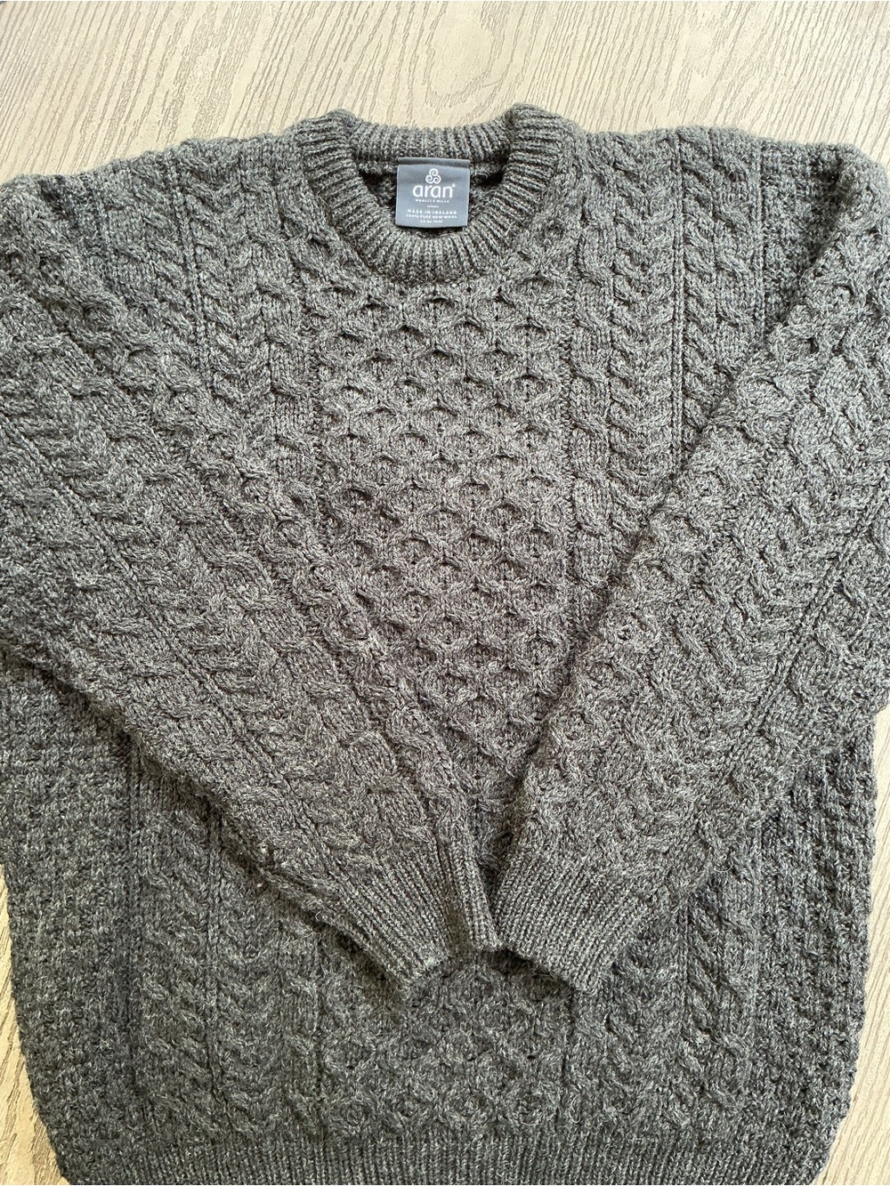 Woollen Mills Sweater Gray Cable Knit 100% Pure New Wool  Made In Ireland Size M